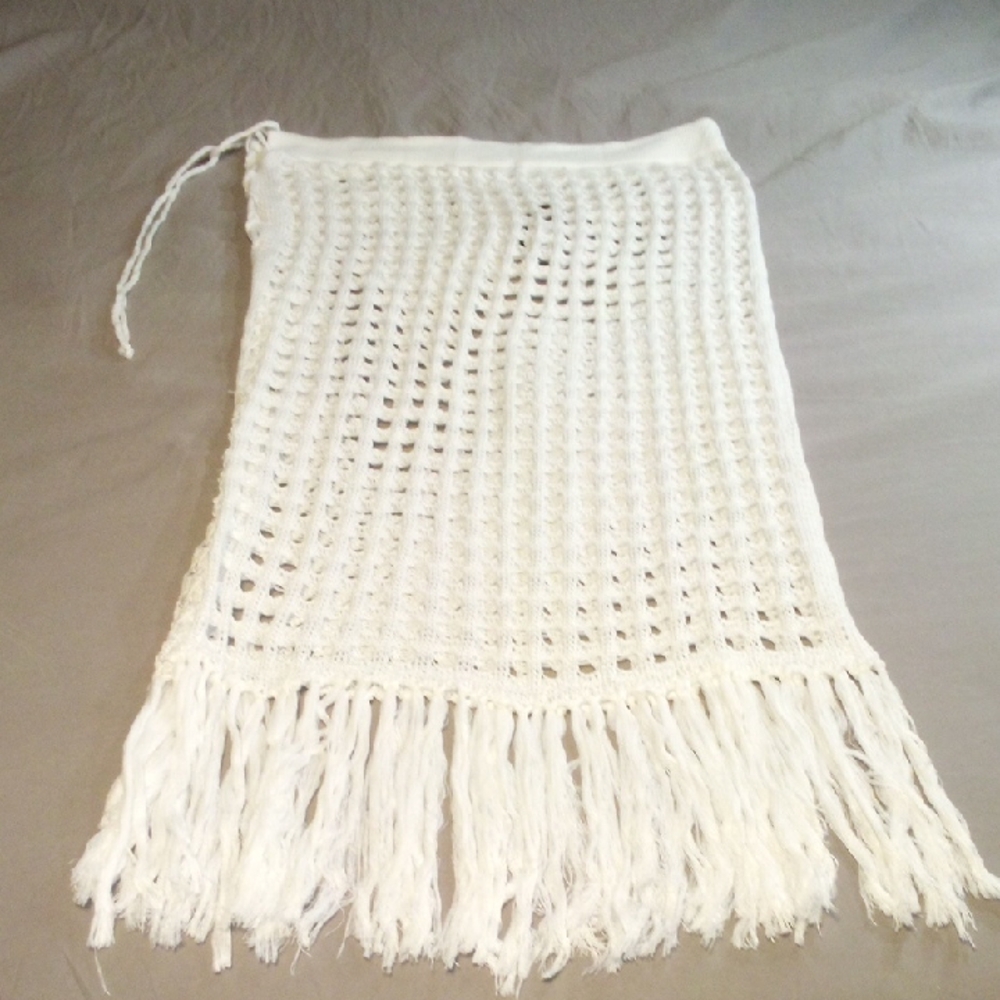 Fashion Nova Ivory White Crochet Swim Cover Up Skirt With Tassel Size 2X